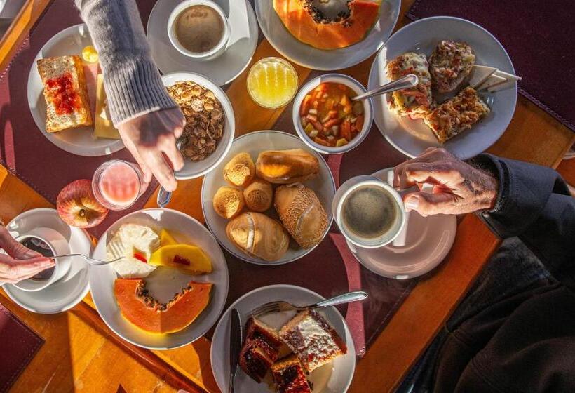 هتل Candeias Basfak Praia