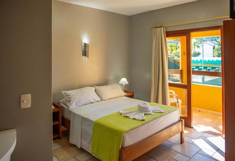 هتل Candeias Basfak Praia