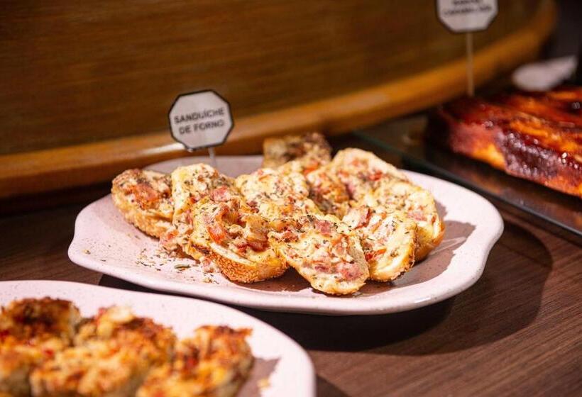 هتل Candeias Basfak Praia