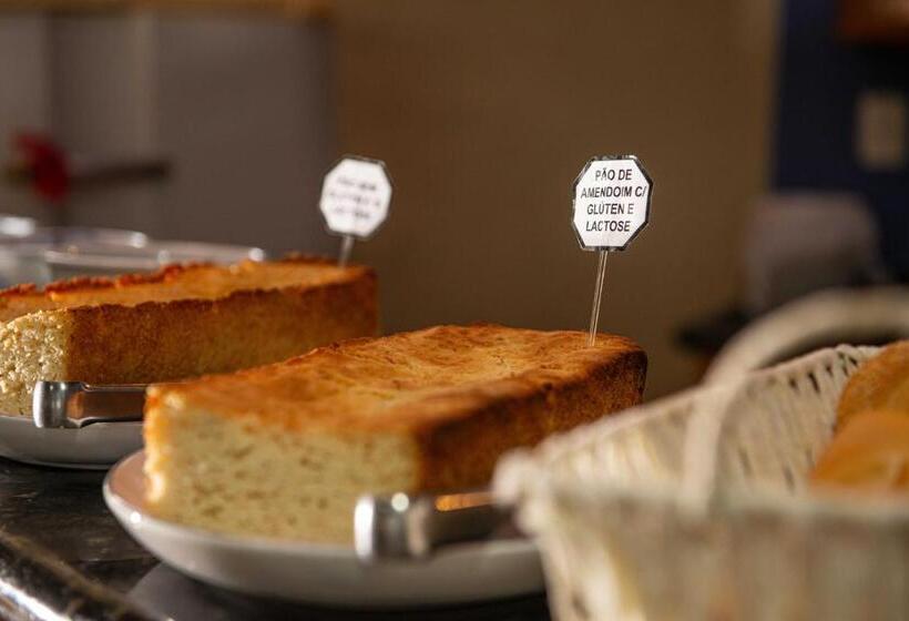 هتل Candeias Basfak Praia