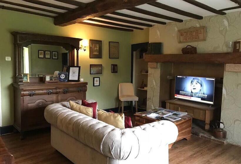 בית מלון כפרי Gratton Grange Farm Bed & Breakfast