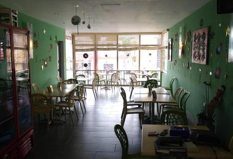 هتل & Restaurante Flamboyan Higuey