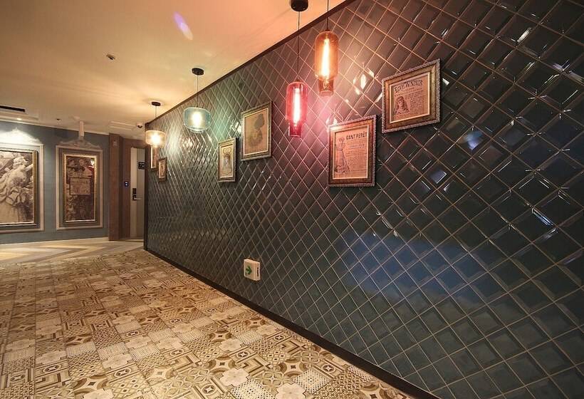 汽车旅馆  Changwon Haryeon Design