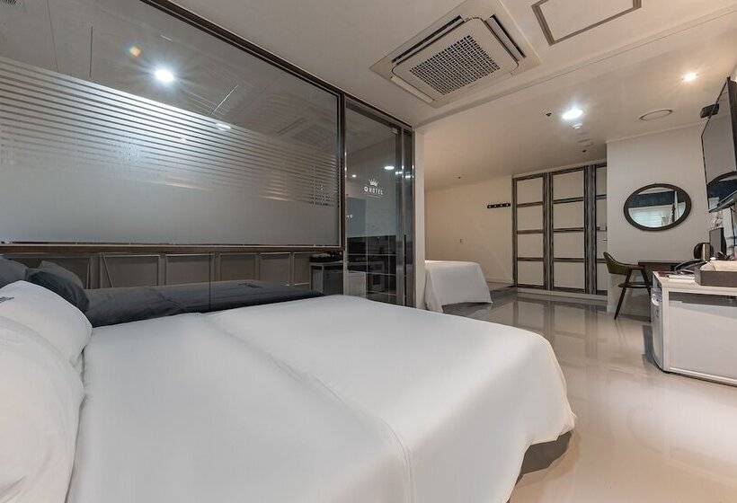 Motel Dongtan Q