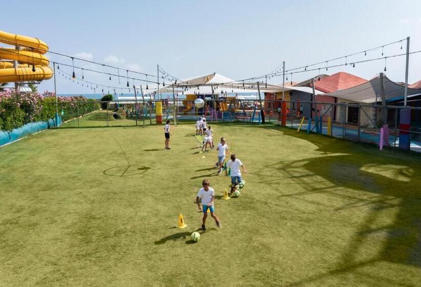 리조트 Papillon Belvil Holiday Village