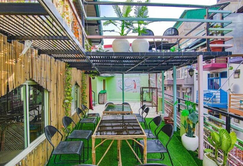 בית מלון כפרי 4 You   With Open Rooftop Cafe