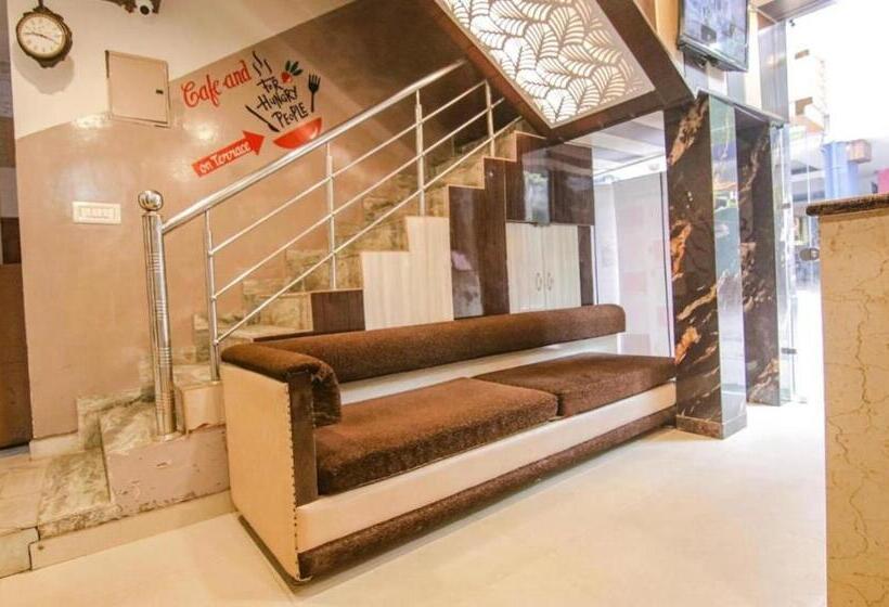 בית מלון כפרי 4 You   With Open Rooftop Cafe