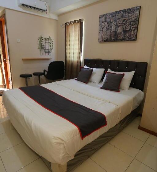 هتل Collection O 93142 Lion Rooms