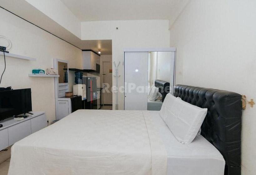 هتل Redliving Apartemen Skylounge Tamansari Vanez Room
