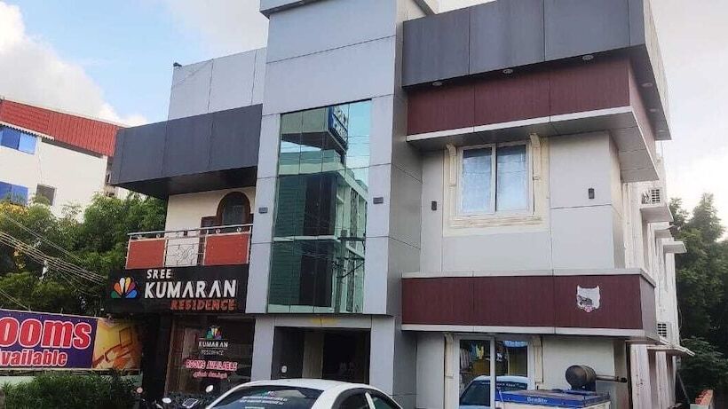 Отель Sree Kumaran Residence