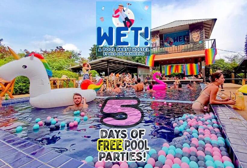 בית מלון כפרי Wet! A Pool Party Hostel By Wild & Wandering
