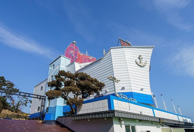 Motel Geojedo Jangmok Y