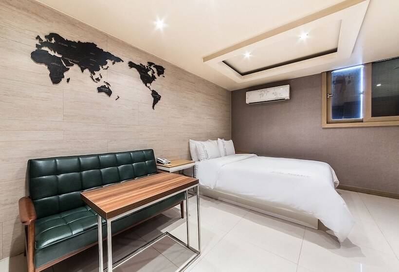 מוטל Geumjeong Regency