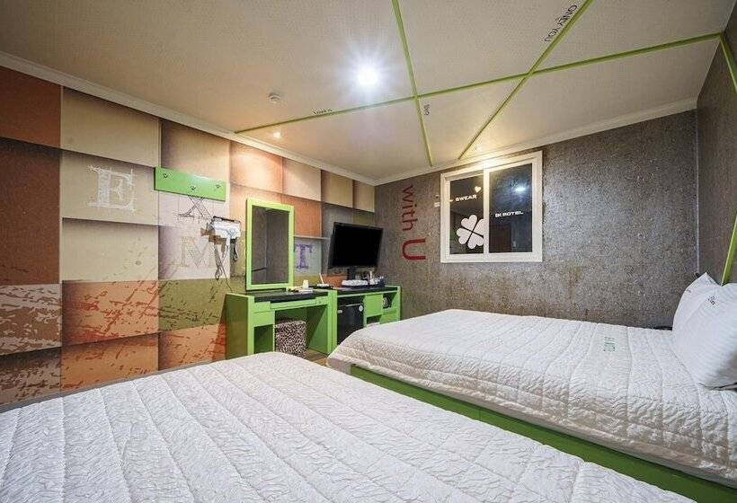 فندق على الطريق Gimcheon Ex