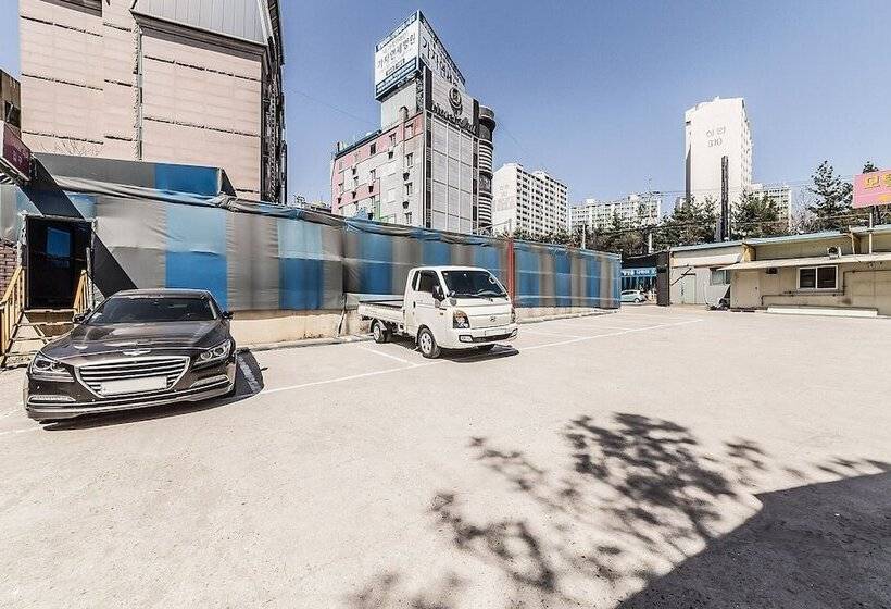 汽车旅馆  Gimpo River