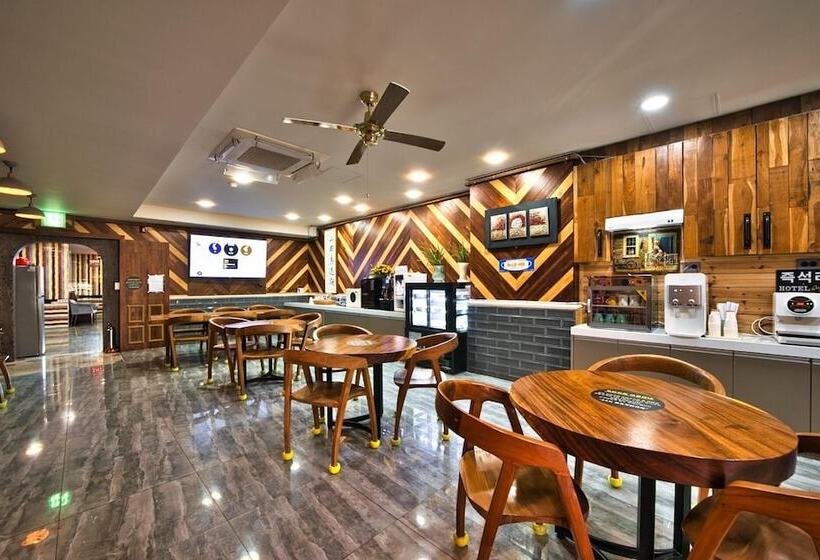 فندق على الطريق Gyeongju Hotel Stars