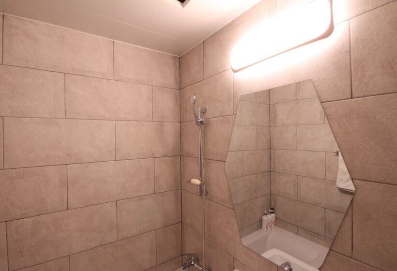 汽车旅馆  Pohang Yeongildae Bb