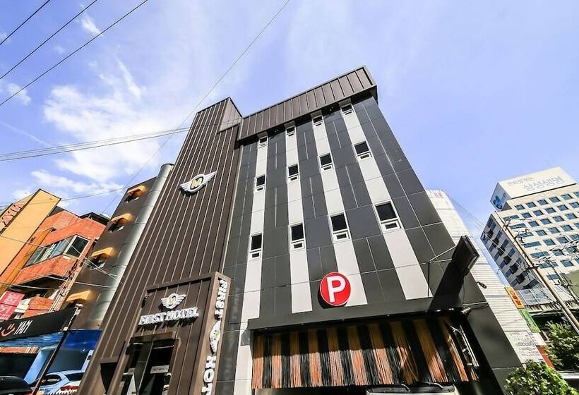 モーテル Suwon  First M