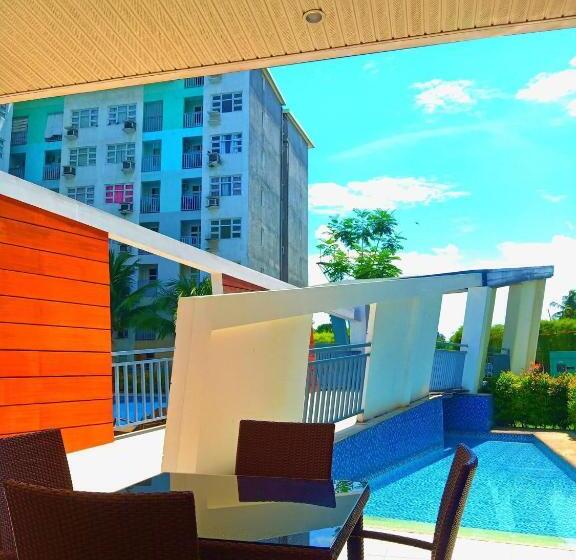 Seawind Condominium By Damosa Land Near Airport