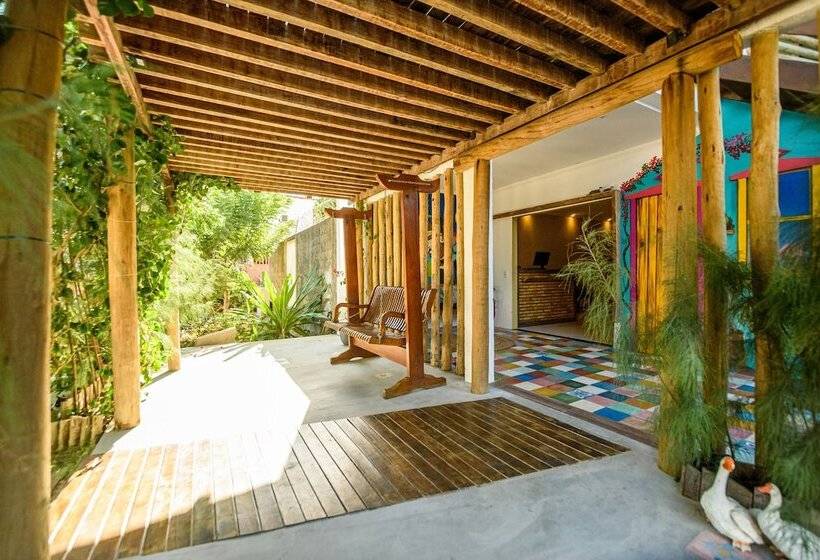 مسافرخانه Villa Paihia