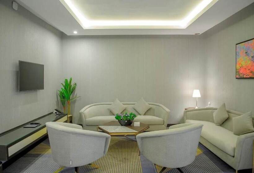 فندق Gorash