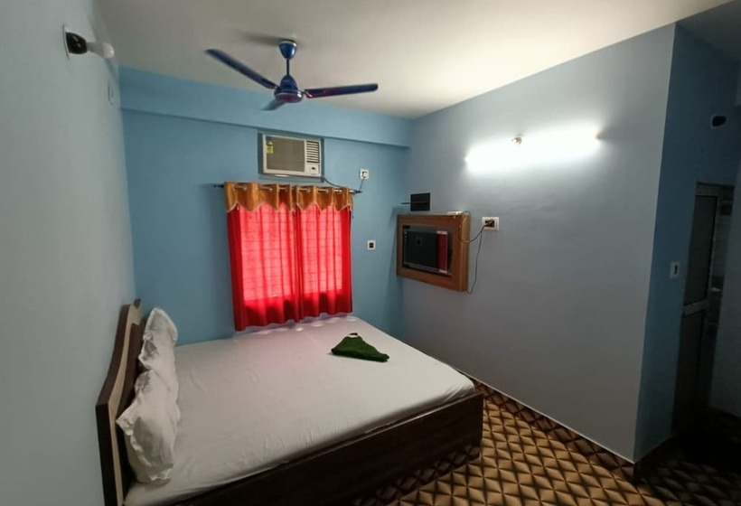בית מלון כפרי Goroomgo Gurukul Tarapith Kolkata