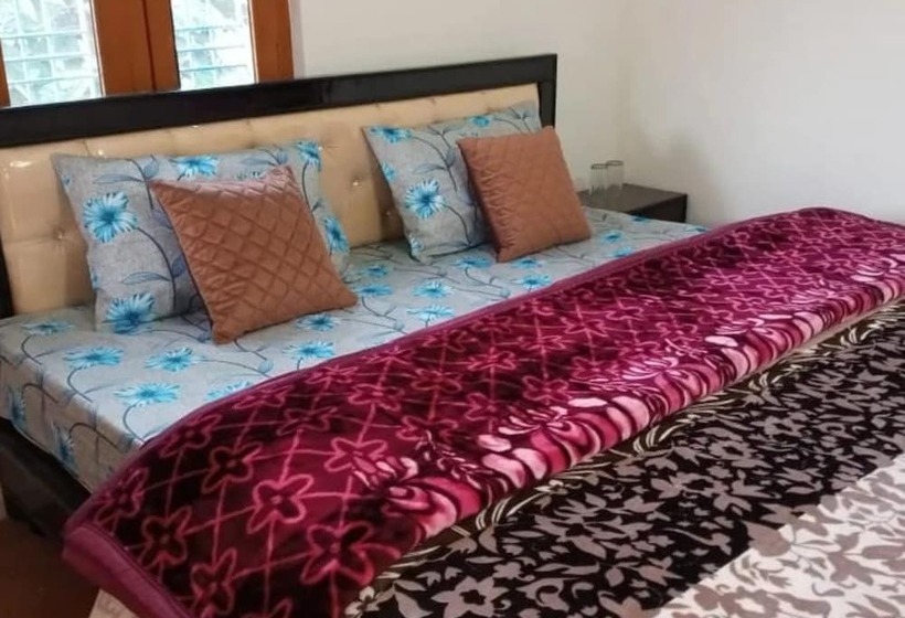 בית מלון כפרי Gorooomgo Himalayan Hills Homestay