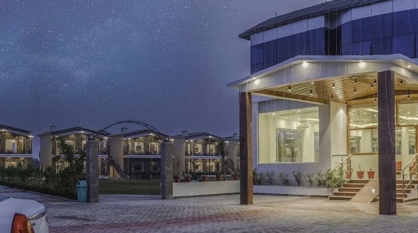 فندق Green Retreat Resort