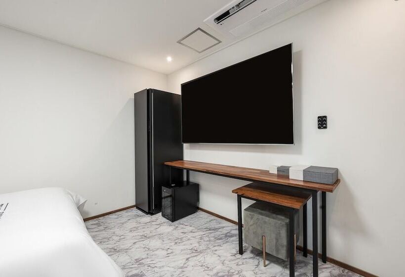 Отель Gunsan Raonhaje