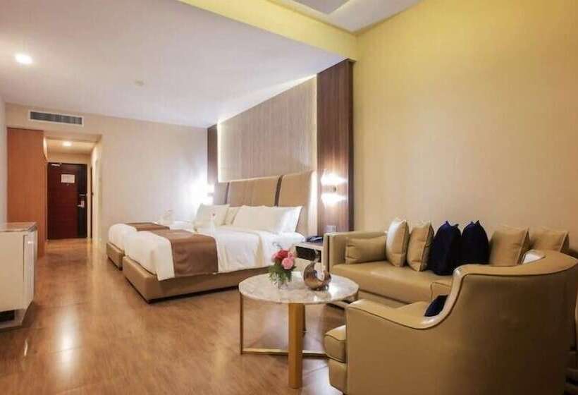 فندق Jupiter Trevi Resort And Spa