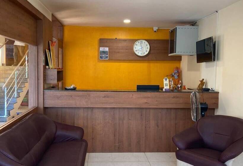 酒店 Kalinga Tavern Residency