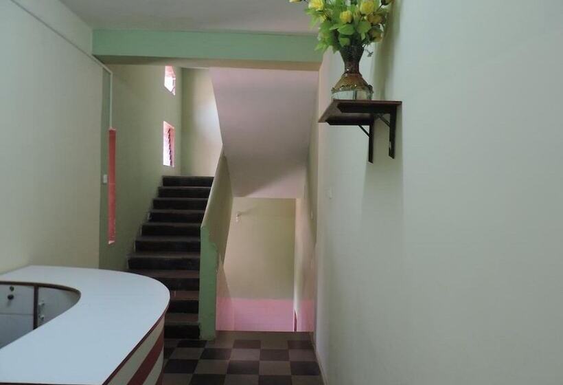 酒店 Room Maangta 327 Panjim
