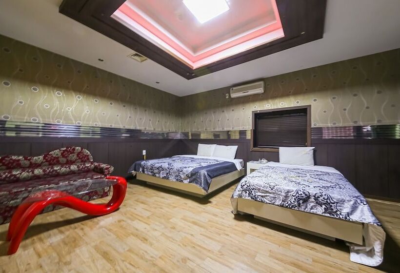 מוטל Gwangju Cheomdan Hedges