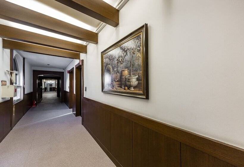 Мотель Gyeongsan Grand