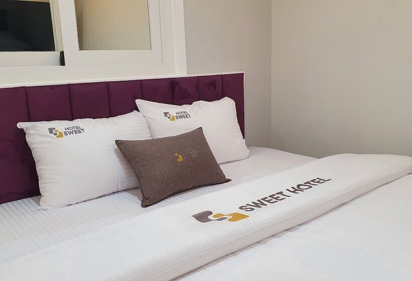 فندق على الطريق Sweet