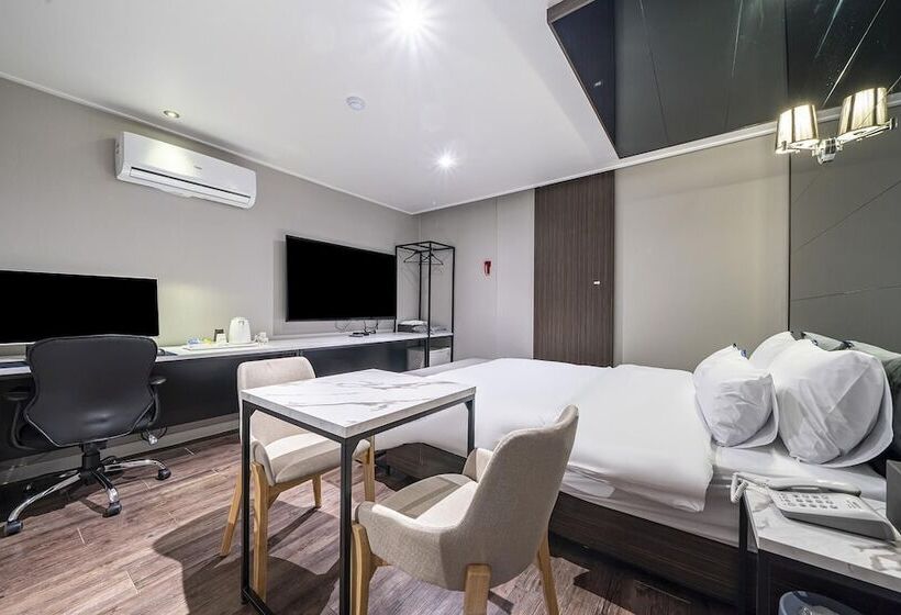 汽车旅馆  Wolgot Hotel Yeon
