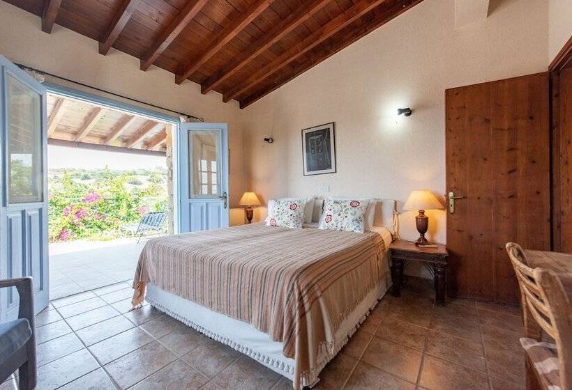پانسیون Adamos 1 Br Hotel Apartments