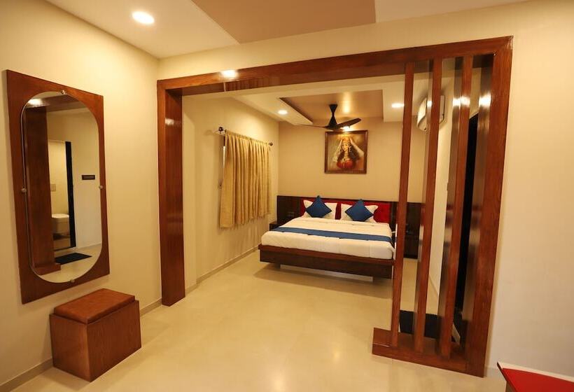 Raaj Resort