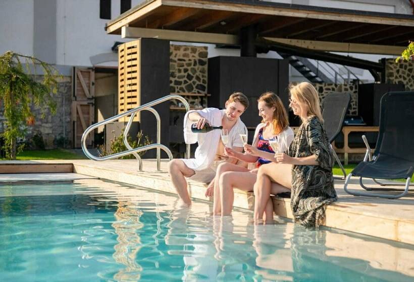 Резиденция Resort Oblik