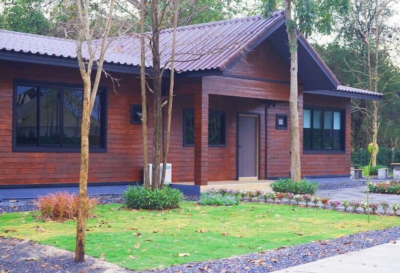 منتجع The Wild Khao Yai   Glamping