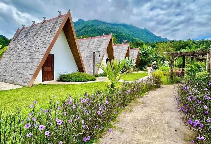 Vangvieng Angsavanh Resort