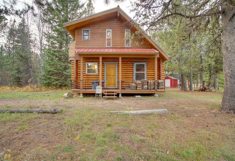 Donnelly Cabin W/ Private Deck: Near Lake Cascade!