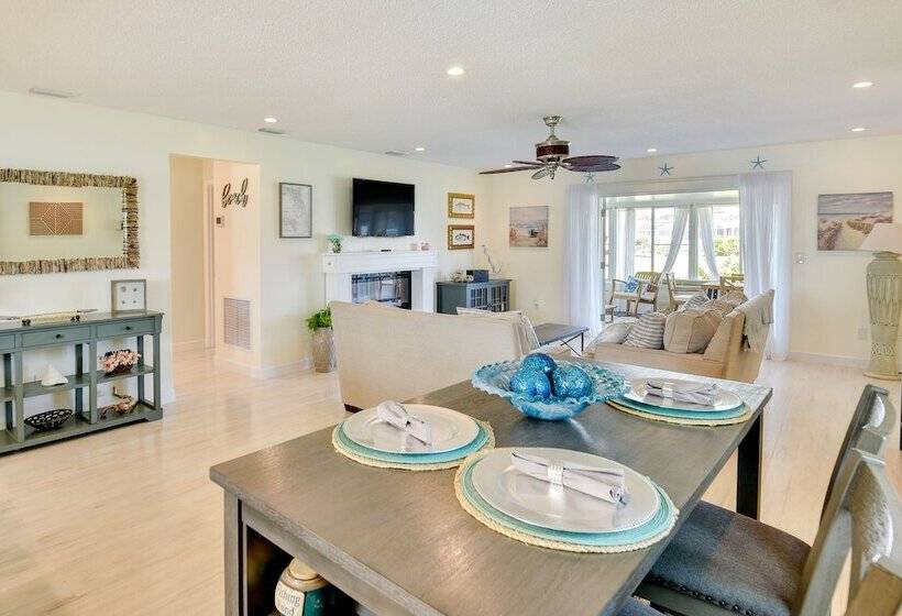 Edgewater Vacation Home W/ Game Room & Pool Access