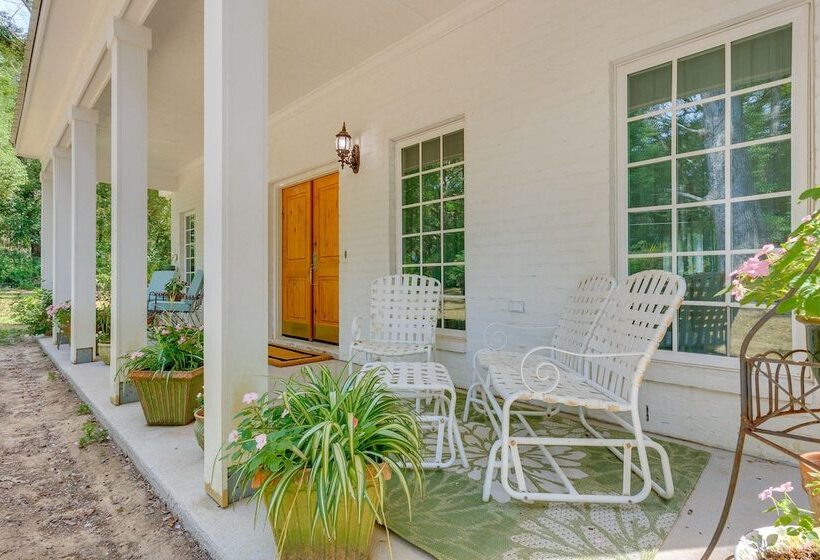 Fairhope Cottage: 2 Mi To Town & Pier!