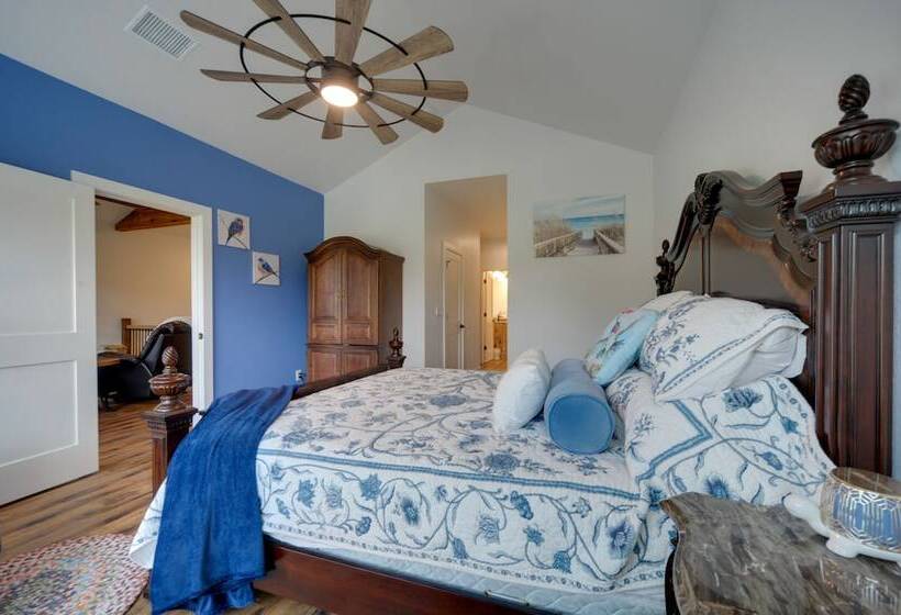 Horseshoe Bay Resort Home ~ 6 Mi To Lake Lbj!