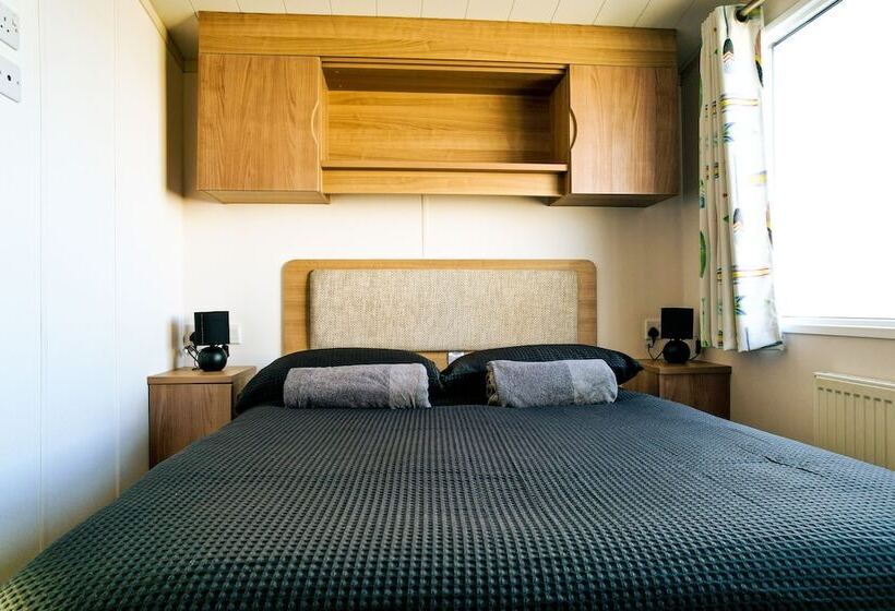 酒店 8 Berth Caravan To Hire At Lyons Robin Hood In Rhyl Ref 66089tp