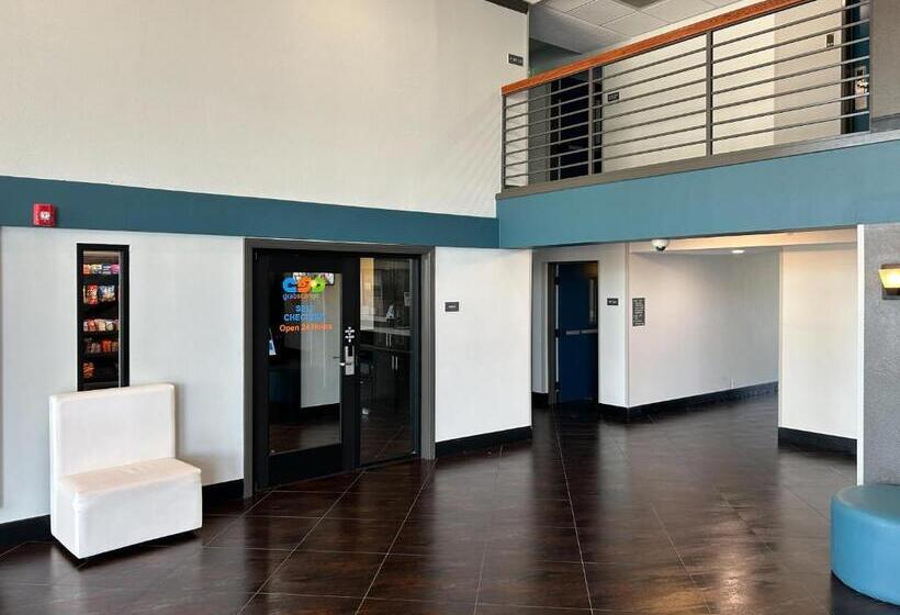 モーテル Studio 6 Suites Carson, Ca