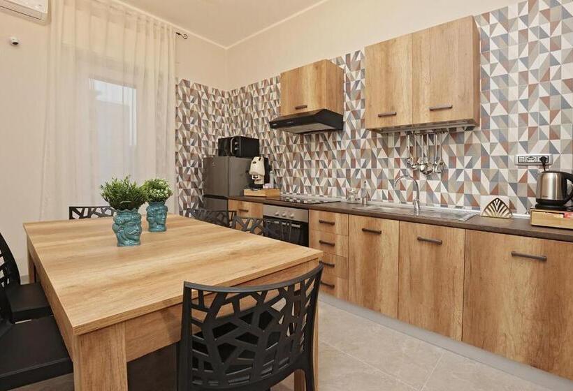 پانسیون Toc Toc