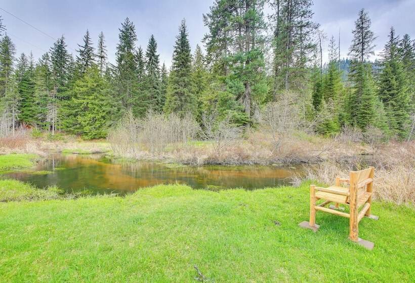 Scenic Priest Lake Vacation Rental: Deck + Views!