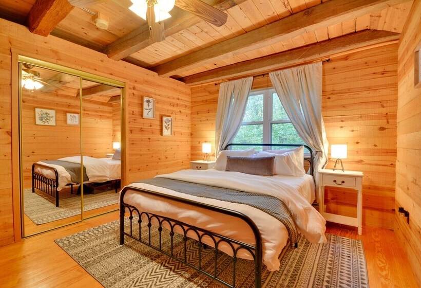 Serene Fancy Gap Cabin Retreat In Private Setting!